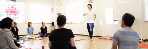 インストラクター養成講座(RYT200/RYT500)の開催｜ヨガ・シャラとは